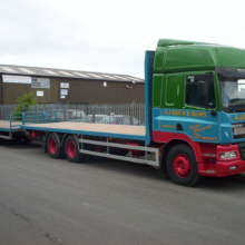 We extended this DAF of 85 4x2 to 6x2 rigid draw bar, we then built a 28 ft flat body with a 8 ft headboard to carry hay and straw. This was the first conversion we had carried out for A. Leech & Son which he kept for many years until moving on to an Iveco and a Scania which we also converted for him.