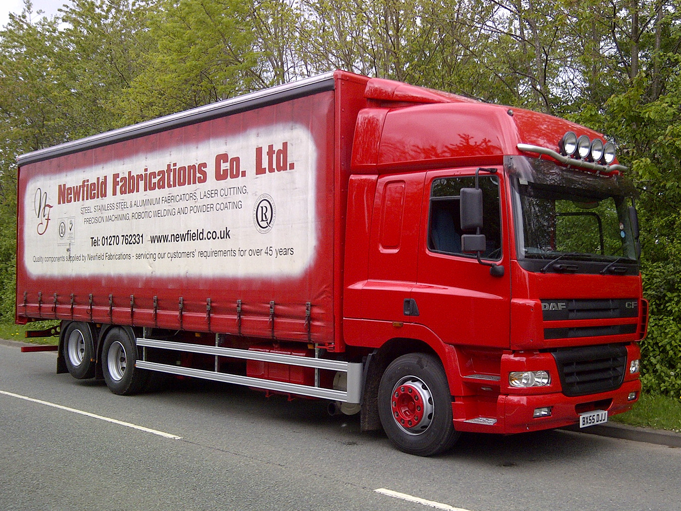 DAF CF85 4x2 tractor extended to 6x2 Rigid for Newfield Fabrication