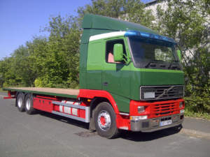 Volvo 4x2 tractor unit to 6x2 rigid, Sandbach, Cheshire